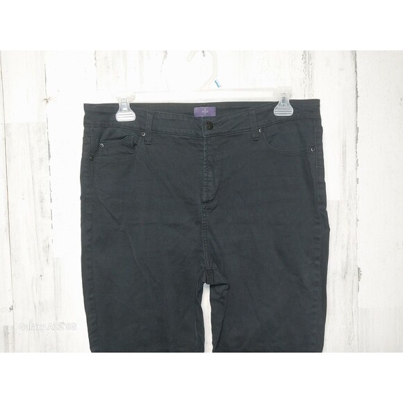 NYDJ Women's Size 16 Black Ankle Jeans - Picture 3 of 7